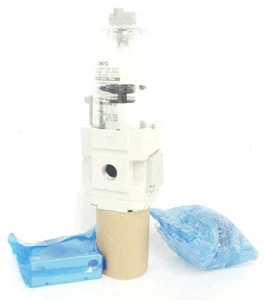 NEW SMC AW30-02BG-B FILTER REGULATOR AW3002BGB - Picture 1 of 11