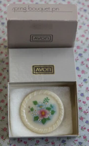 Vintage 1984 Avon SPRING BOUQUET Ceramic Brooch Pin in Box ~ Free Shipping - Picture 1 of 3