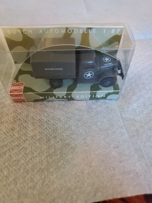 Busch 44003 HO Dodge Power Wagon Military Police - Image 1 of 4