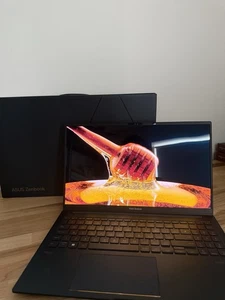 ASUS Zenbook 15 UM3504D Laptop Ryzen 7, 16GB RAM, 512GB SSD, 15.6" 2.8K OLED - Picture 1 of 11