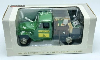 SpecCast 29020 1:32 Die Cast John Deere 1953 Willys Jeep Stake Bed Truck Bank - Image 1 of 1