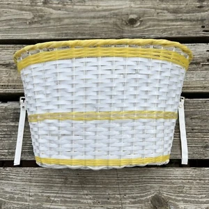 BICYCLE BASKET FOR GIRLS BIKES SCHWINN & OTHERS NEW - Picture 1 of 9