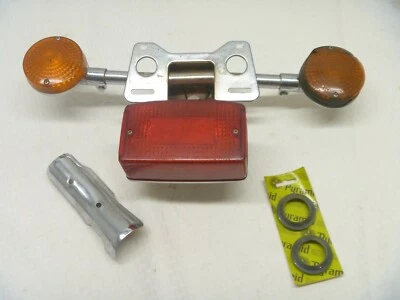 Luz trasera OEM 1981 Honda CB900C CB900 CB 900 señales de giro montaje en placa como está Foto 1 de 4