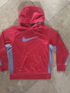 Nike Swoosh Boys Sweater Youth Large Red Gray Hoodie Therma-FIt Pullover Kids - Picture 1 of 2