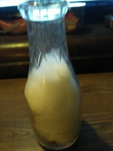 VINTAGE "CITY DAIRY" BEDFORD O. One Quart Liquid dairy milk bottle - Picture 1 of 5