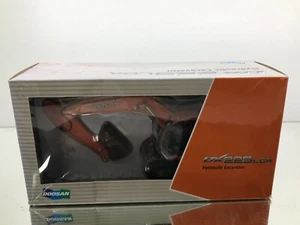 DOOSAN DX22LCA TRACK EXCAVATOR CHINA DIECAST -ORANGE 1:40- GOOD IN BOX - Picture 1 of 10