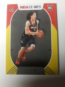 2020-21 NBA Hoops basketball yellow parallel rookie card #250 CJ Elleby RC