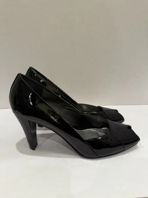 Nine West black patent leather peep toe heels ladies 10 - Image 1 of 4