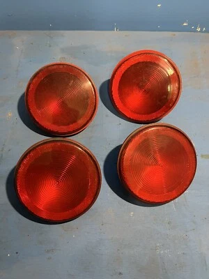 Juego de montaje de luces traseras Corvette C4 1984-1990 OEM GM - DIESTRO Y DERECHO - PN #16500316/16 Foto 1 de 4