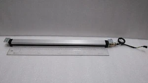 [Usado] OMRON / F3W-C124-L / SENSOR DE LÍNEA, 500 mm, 1 pieza - Imagen 1 de 3