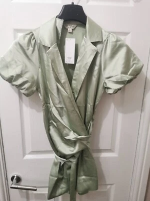 Miss Selfridge satinado envoltura mameluco en salvia Reino Unido 8 Nuevo con etiquetas NUEVO Foto 1 de 4
