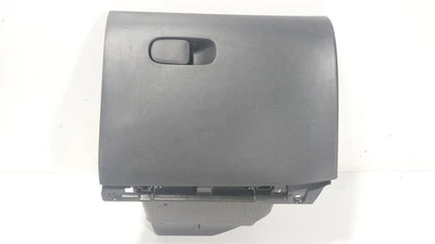 98124902ZD SCATOLA DI GUANTI / 9812490277 / 17509968 PER CITROËN C3 III SX 1.5 - Immagine 1 di 4