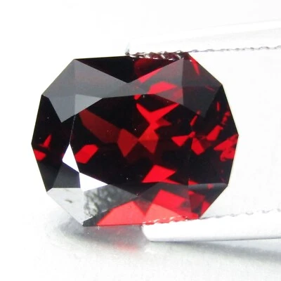 Cojín de piedras preciosas de corte personalizado de granate piropo natural brillante de 5,70 quilates 11,5 x 9,3 mm Foto 1 de 4