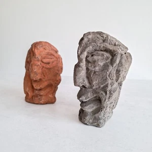 Sculture faccia testa astratta firmata KB 1969 brutalista vintage grottesca 5" - Foto 1 di 9