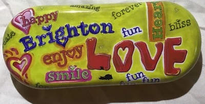 Estuche de almacenamiento de metal estaño con bisagras para gafas de sol Brighton multicolor Foto 1 de 3