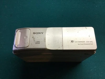 SONY MOBILE 10-DISC CD CHANGER, COMPACT DISC PLAYER W/ MOUNT CDX-606 UNTESTED - Image 1 of 4