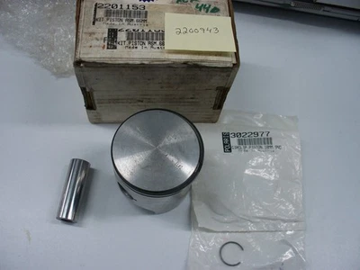 Polaris Snowmobile 1997 XCR 440 Standard Bore Piston Kit 66mm NEW OEM 2200943 - Image 1 of 3