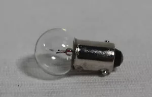 Eiko 55 Miniature Bayonet G4.5 7V 10 Light Bulbs NEW - Bild 1 von 3