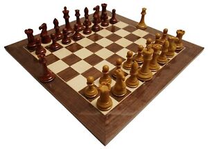 QUEENS GAMBIT TOURNAMENT STAUNTON CHESSMEN, MASTER CHESSBOARD