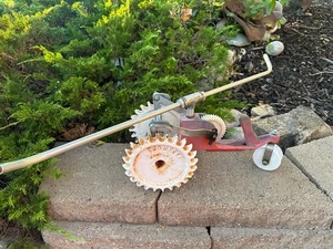 Vintage Thompson Traveling Tractor Walking Cast Iron Lawn Sprinkler Montana Farm - Picture 1 of 9