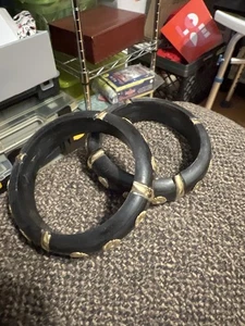 Set of 2 Vintage Two’s Company Indian Horn & Brass Bangle Bracelet Boho Tribal - Picture 1 of 2