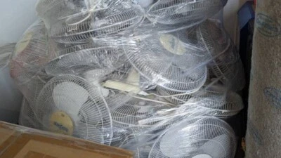 Ventilador oscilante montado en la pared Hurricane, blanco Foto 1 de 4