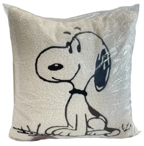 Nueva almohada Peanuts Snoopy blanca Sherpa bordada 18x18 - Imagen 1 de 2