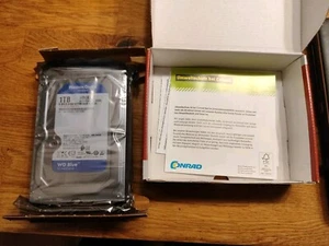 Western Digital Blue 1TB HDD, SATA 3, 3,5 Zoll Interne Festplatte (WD10EZRZ) - Afbeelding 1 van 3