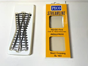 Peco ~ HO Scale ~ Code 75, NS ~ 24 Degree Short Crossing ~Insulfrog ~ SL-193-NEW - Picture 1 of 4