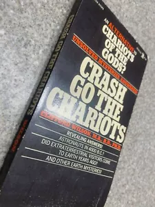 Vintage "Crash Go The Chariots" Clifford Wilson Lancer Books 1972 Paperback - Picture 1 of 8
