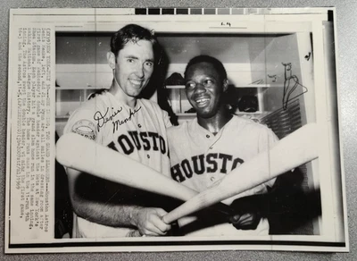 DENIS MENKE ASTROS SIGNED AUTOGRAPHED VINTAGE ORIGINAL 1969 WIREPHOTO WIRE PHOTO - Image 1 of 4