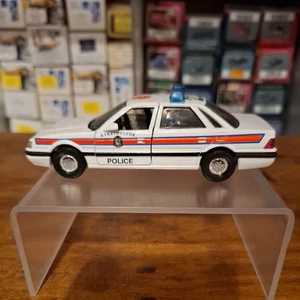 CORGI 91865 ROVER 800 STERLING POLICE- NO BOX - Picture 1 of 10