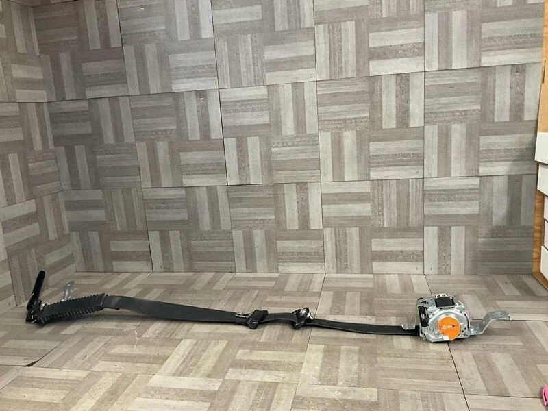 2016-2017 Ford F-150 Front Right Passenger Seat Belt Retractor Crew Cab Black Foto 1 de 1