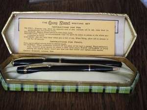 Vintage Conway Stewart 12 pen and Nippy 3 pencil set - boxed - Picture 1 of 7