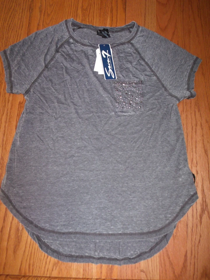 New Womens Seven7 Seven Gray Black Shirt Rhinestone Pocket TShirt Short Sleeve S - Image 1 of 1