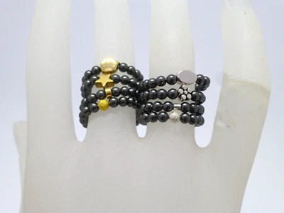 Flexibler Perlenring Vorsteckring schwarz Zierelement Gold Silber dehnbar  - Bild 1 von 4