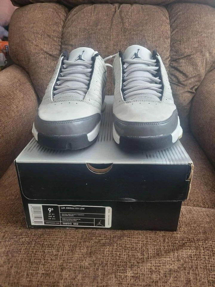 Air Jordan 19 OG 低中性灰色。 全新,DS 9.5 码 — 第 1/4 张图片