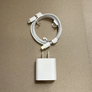 Genuine Apple USB-C Charger 3ft - New - Photo 1 sur 4