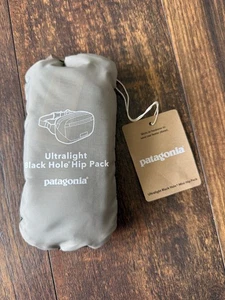 NEW Patagonia Ultralight Black Hole Mini Hip Pack 49447 Pine needle Green - Picture 1 of 2