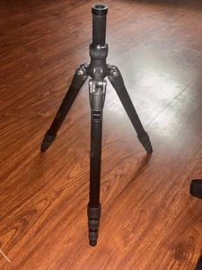 Gitzo GT1542T Series 1 Traveler Carbon Fiber Tripod With G1177M Ball Head - Picture 1 of 3