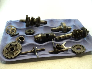 Yamaha BW350 BW 350 Big Wheel #7517 Transmission & Misc Gears, Shift Drum & Fork - Picture 1 of 6