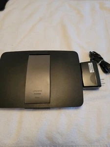 Linksys EA6400 AC1600 Dual-Band Smart Wi-Fi Router - Black - Zdjęcie 1 z 3