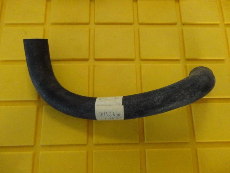 New Aftermarket Upper Radiator Hose 71- Volvo 142 144 145 Made By Mackay 273236 - Image 1 of 1