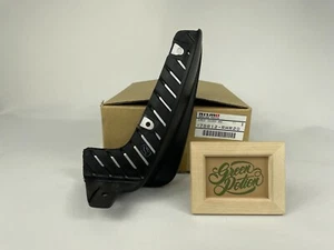 NISMO Heritage Mud Guard RHS Nissan Skyline GT-R R32 BNR32 1991/05- 78812-RHR20 - Picture 1 of 10