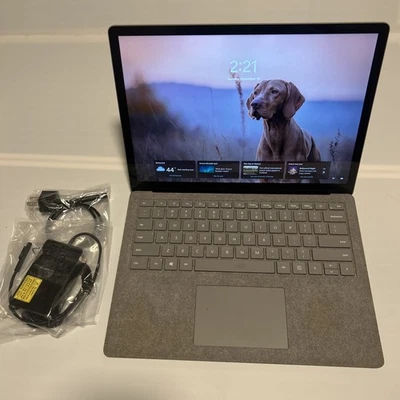 Microsoft Surface Laptop 2 13.5" Intel i7-8650U 16GB RAM 1TB SSD A+ Excelente Foto 1 de 4