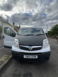 2014 White Vauxhall Vivaro LWB 2900 Cdti - Picture 1 of 7