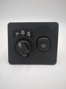 2001 2004 Ford Excursion 4x4 4wd Switch 4 Wheel Drive Rear Defrost Button  - Picture 1 of 5