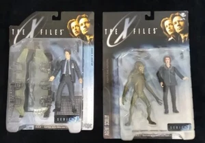 The X Files - Series 1 - Agent Scully & Mulder *NIB* 1998 Action Figures - Picture 1 of 5