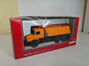 Herpa Spur H0 #303415 MB Zetros Baukipper neu und OVP  - Bild 1 von 3
