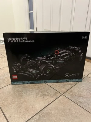 LEGO Technic Mercedes-AMG F1 W14 E Performance Race Car 42171  - Image 1 of 3